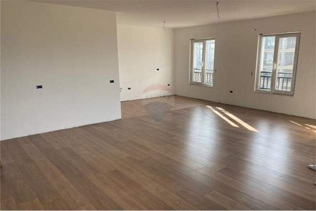 Tirane, shes apartament 2+1+BLK Kati 2, 124 m² 124.000 Euro (Tom Plezha)