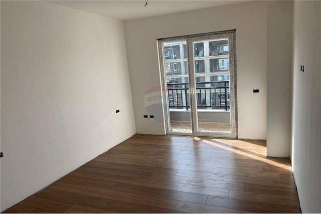 Tirane, shes apartament 2+1+BLK Kati 2, 124 m² 124.000 Euro (Tom Plezha)