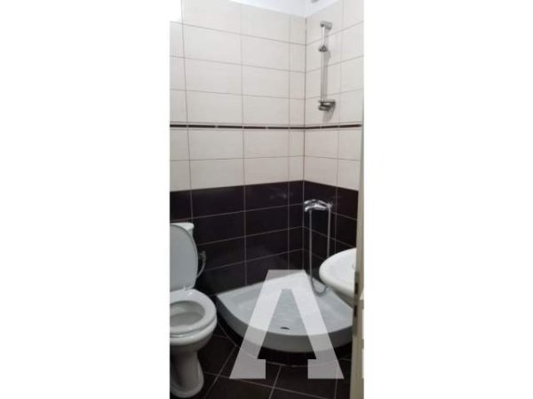 Tirane, shitet apartament 3+1 Kati 8, 135 m² 120.000 Euro