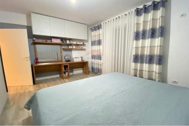 Tirane, jepet me qera apartament 2+1+A Kati 4, 100 m² 500 Euro (kopshti zoologjik)