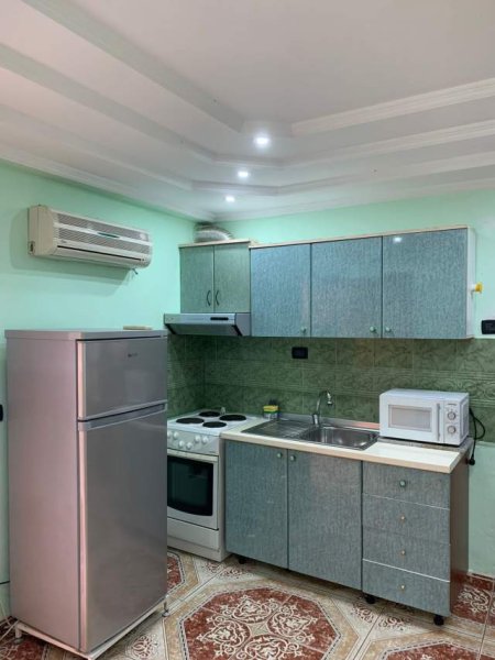 Tirane, shitet apartament 1+1+BLK Kati 4, 45 m² 72.000 Euro (Myslym Shyr)