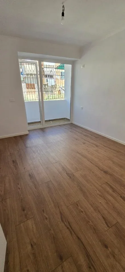 Tirane, shitet apartament 1+1 Kati 2, 49 m² 125.000 € (tek 21-dhjetori)