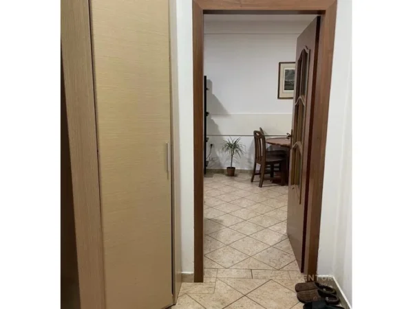 Tirane, jepet me qera apartament 1+1 Kati 2, 52 m² 475 € (Siri kodra)