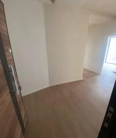 Tirane, shitet apartament 2+1 Kati 5, 114 m² 150.000 € (Astir)