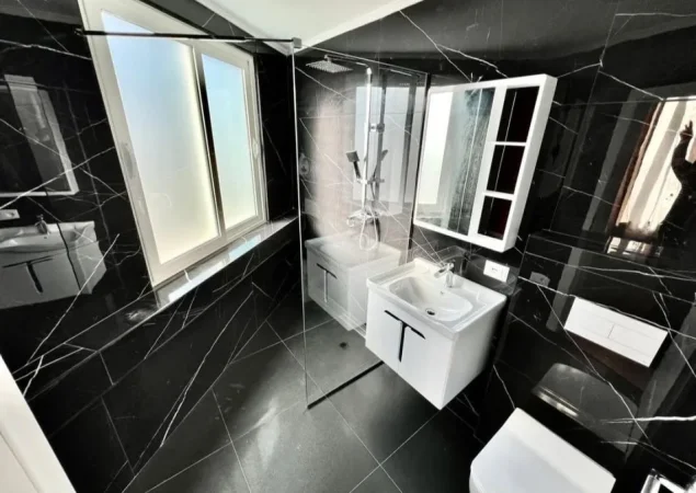 Tirane, jepet me qera apartament 2+1 Kati 9, 125 m² 850 € (Shkolla baletit)