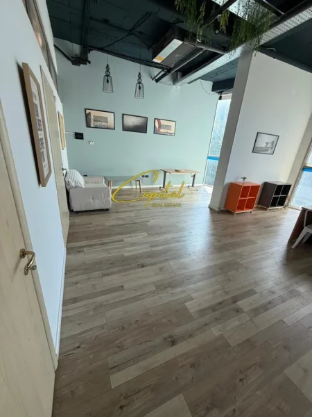 Tirane, shitet ambjent biznesi Kati 2, 57 m² 342.000 € (RRUGA SAMI FRASHERI)