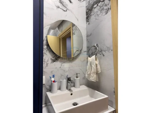 Durres, shitet apartament 2+1+Ballkon Kati 2, 160.000 € (Shkembi i Kavajes, Durres)