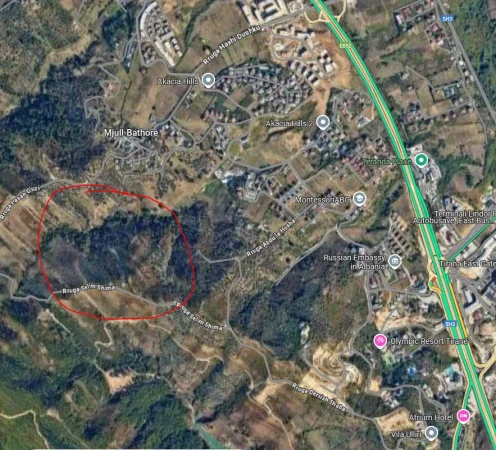 Tirane, shitet toke , 7.100 m² (Mjull Bathore)