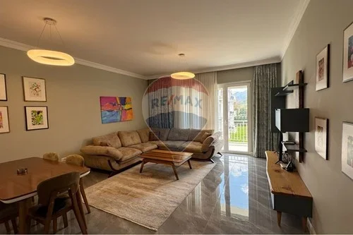 Tirane, jepet me qera 2+1 , 120 m² 1.400 € (Rr. e Vilave)