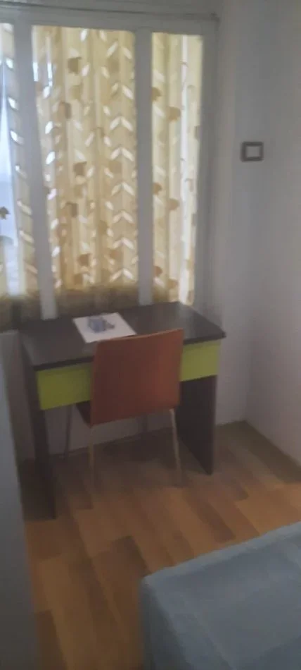 Durres, shitet apartament 2+1+Aneks+Ballkon Kati 4, 70 m² 97.000 € (Stacioni i Trenit)