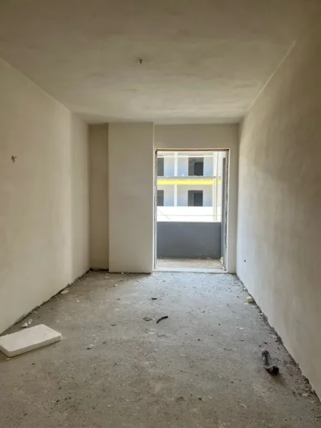 Tirane, shitet apartament 2+1+Ballkon Kati 5, 97 m² 97.500 € (Univers City)
