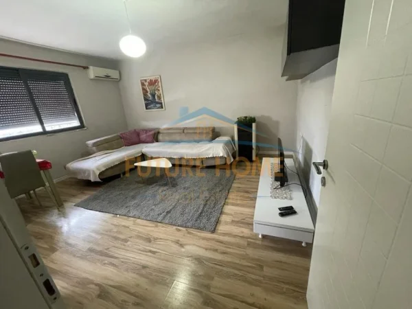 Shitet, Apartament 3+1, Allias