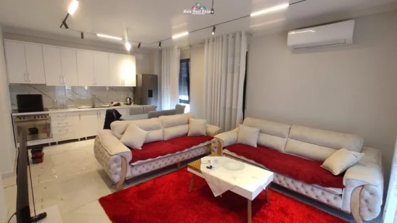Tirane, jepet me qera apartament 2+1 Kati 4, 110 m² 700 € (PORCELAN)