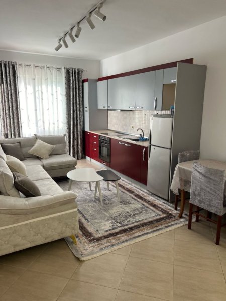 Tirane, jepet me qera apartament 2+1+Ballkon Kati 2, 85 m² 43.000 € (Teodor keko)