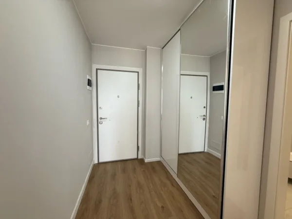 Tirane, shitet apartament 1+1+Ballkon Kati 7, 106 m² 99.000 € (ALI DEMI)   UNA50298