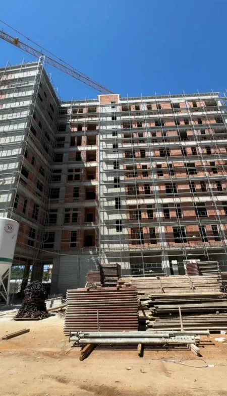 Tirane, shitet apartament 2+1 Kati 1, 90 m² 132.650 € (UNAZA RE)   UNA52037