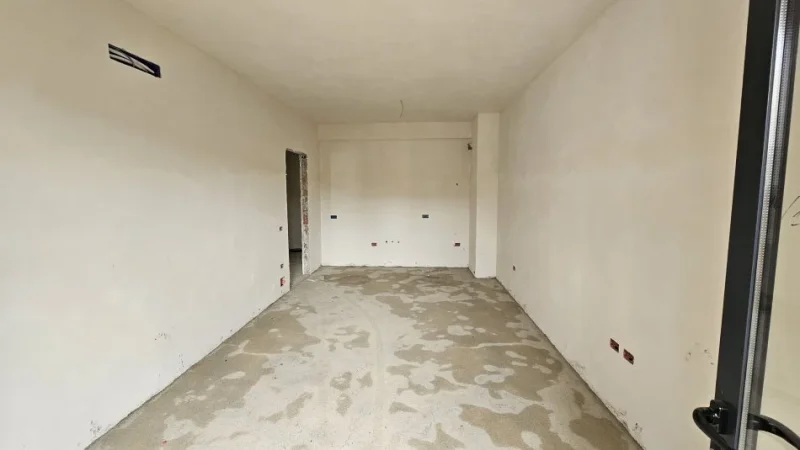 Tirane, shitet apartament 1+1 Kati 10, 64 m² 83.500 € (Astir)