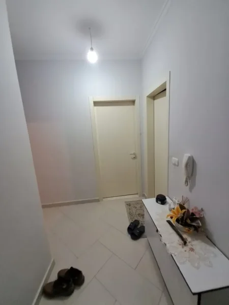 Tirane, shitet apartament 2+1+Ballkon Kati 3, 86 m² 160.000 € (Rruga Zallit Kodra Diellit)