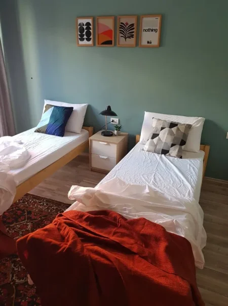 Tirane, jepet me qera apartament 2+1 Kati 3, 107 m² 750 € (Astir tek Green City)