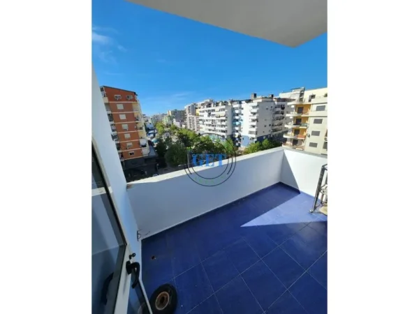 Durres, shitet apartament 2+1 Kati 5, 100 m² 130.000 € (Plazh Iliria)