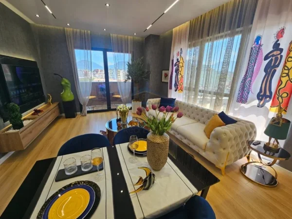 Tirane, shitet apartament 2+1+Ballkon Kati 6, 98 m² 279.000 € (Vasil shanto ( e mobiluar luxury ))