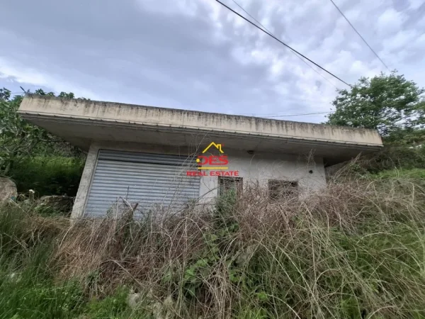 Vlore, shitet shtepi Kati 0, 47 m² 50.000 € (Lagjja ”Hajro Cakërri” ,Vlore)