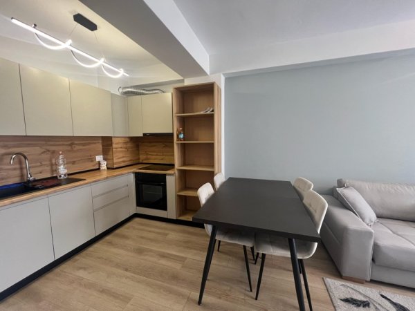 Tirane, jepet me qera apartament 1+1 Kati 1, 60 m² 500 € (KODRA E DIELLIT 2)