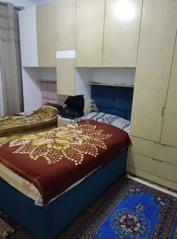 Tirane, shitet Vile 1 Katshe , 1.000 m² 280.000 € (Zall Dajt, rruga e Arbrit)