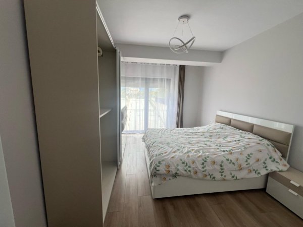 Tirane, jepet me qera apartament 1+1 Kati 1, 60 m² 500 € (KODRA E DIELLIT 2)