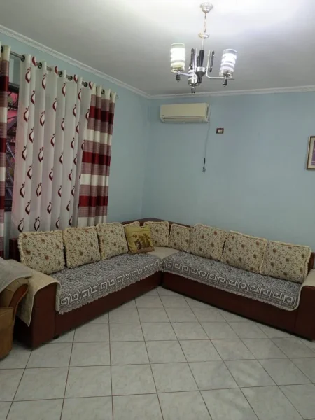Tirane, jepet me qera apartament 1+1+Aneks+Ballkon Kati 1, 70 m² 27.000 € (LAPRAKE)