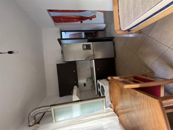 Tirane, jepet me qera garsonier 1+1 Kati 1, 45 m² 22.000 € (LAPRAKE)