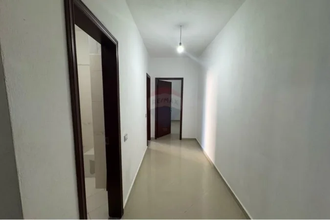 Tirane, shitet apartament 2+1 , 111 m² 133.000 € (Astir)