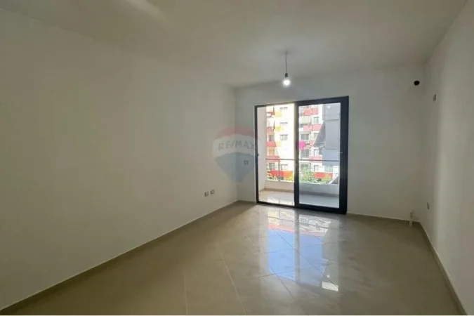 Tirane, shitet apartament 2+1 , 111 m² 133.000 € (Astir)