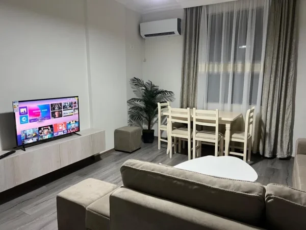 Tirane, jepet me qera apartament 1+1 Kati 6, 82 m² 600 € (Delijorgji Blue)