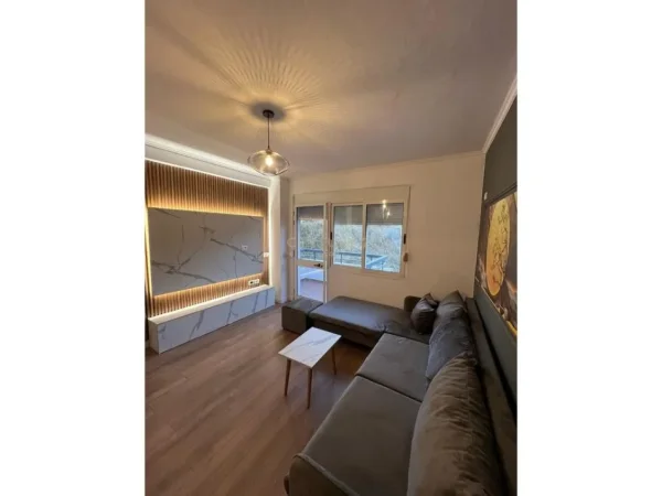 Durres, shitet apartament 1+1 Kati 6, 61 m² 73.000 € 