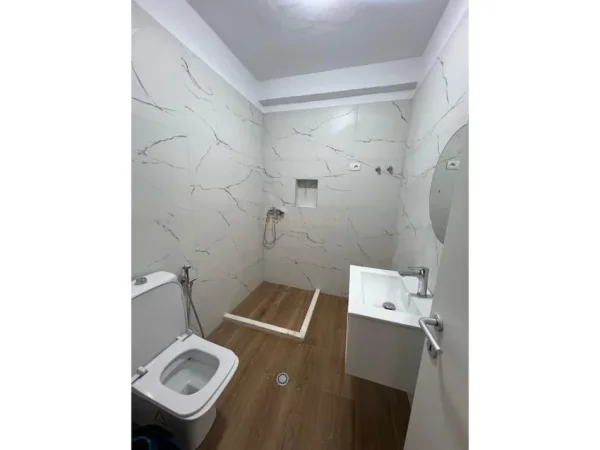 Durres, shitet apartament 1+1 Kati 6, 61 m² 73.000 € 