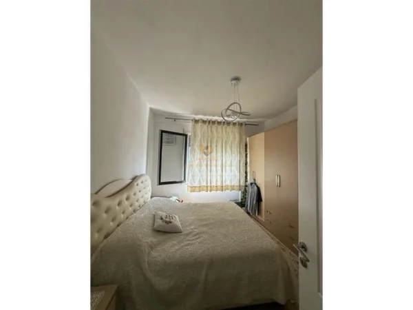 Tirane, shitet apartament 1+1+Ballkon Kati 5, 76 m² 140.700 € (don bosko)