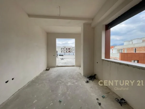 Tirane, shitet apartament 2+1+Aneks+Ballkon Kati 8, 153 m² 168.000 € (Astir)