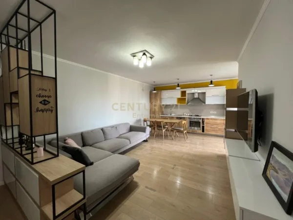 Tirane, shes apartament 2+1+2+Ballkon , 88 m² 195.000 € (Globe)