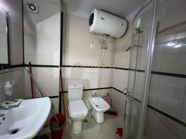 Tirane, shes apartament 2+1+2+Ballkon , 88 m² 195.000 € (Globe)