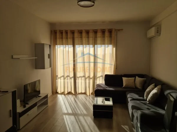 Qera, Apartament , 1+1 Rruga e Durresit, Tirane