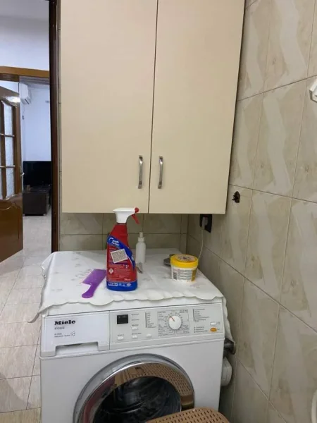 Shqiperi, jap me qera apartament 2+1+Ballkon Kati 5, 500 € (HAXHI HYSEN DALLIU)