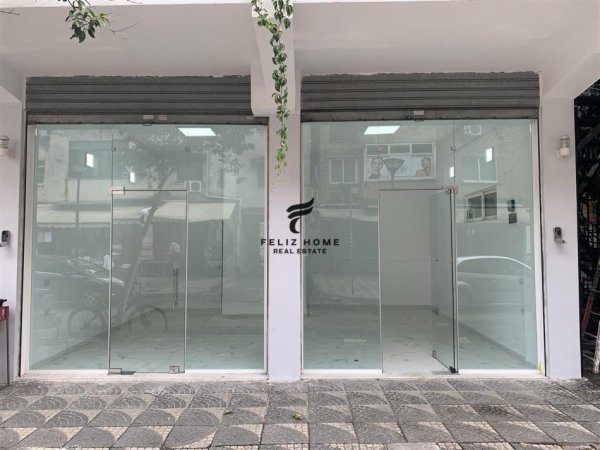 Tirane, jepet me qera dyqan Kati 0, 100 m² 1.300 € (ASTIR)