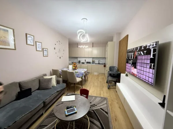 Tirane, shitet apartament 2+1, Kompleksi "Grand Gallery" në zonën e Yzberishtit, Tiranë 145,000€