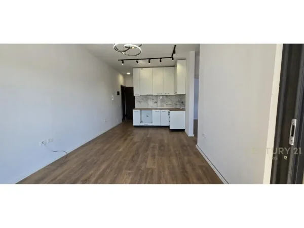 Tirane, shitet apartament 2+1 Kati 5, 76 m² 179.000 € (Pazari Ri)