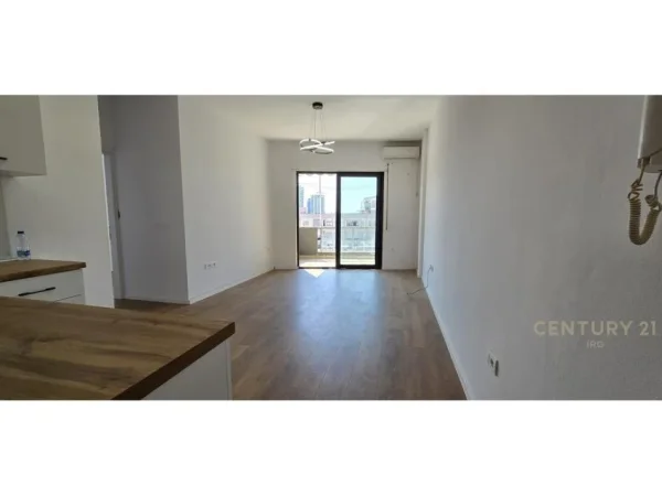 Tirane, shitet apartament 2+1 Kati 5, 76 m² 179.000 € (Pazari Ri)