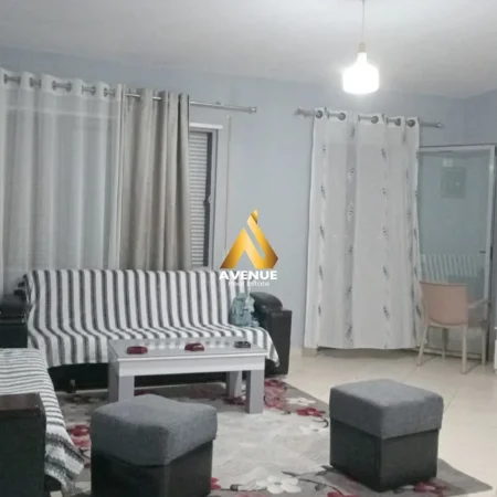 Tirane, shitet apartament 1+1+Ballkon Kati 5, 74 m² 95.000 € (sokrat caci)
