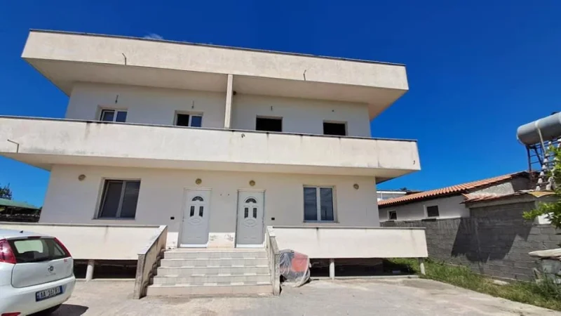 Tirane, shitet Vile 2 Katshe Kati 2, 360 m² 160.000 € (sharge)