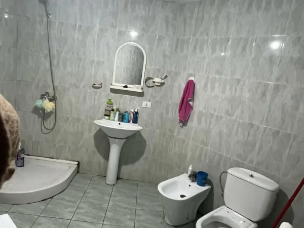 Tirane, shitet apartament 1+1 Kati 5, 73 m² 110.000 € (Astir Prane Bar Oslo)