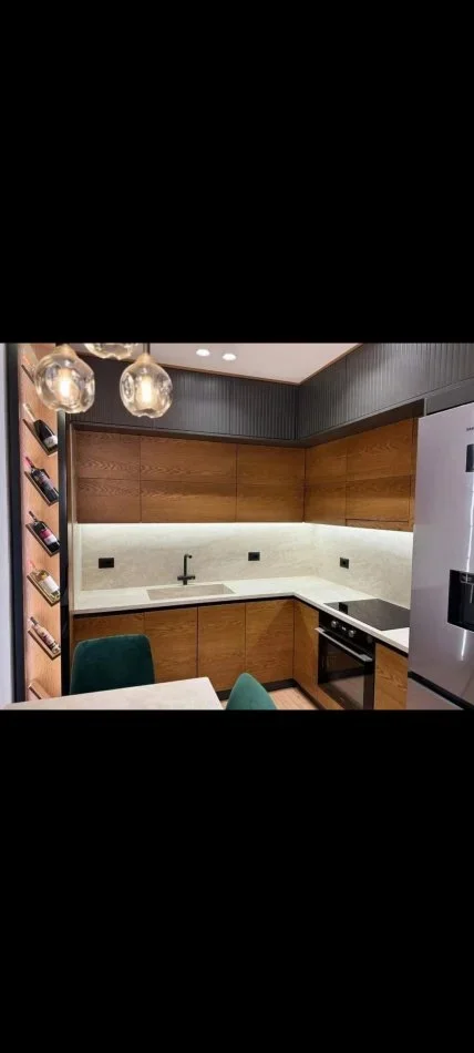 Tirane, shitet apartament 1+1 Kati 4, 74 m² 150.000 € (Amerikan 3)